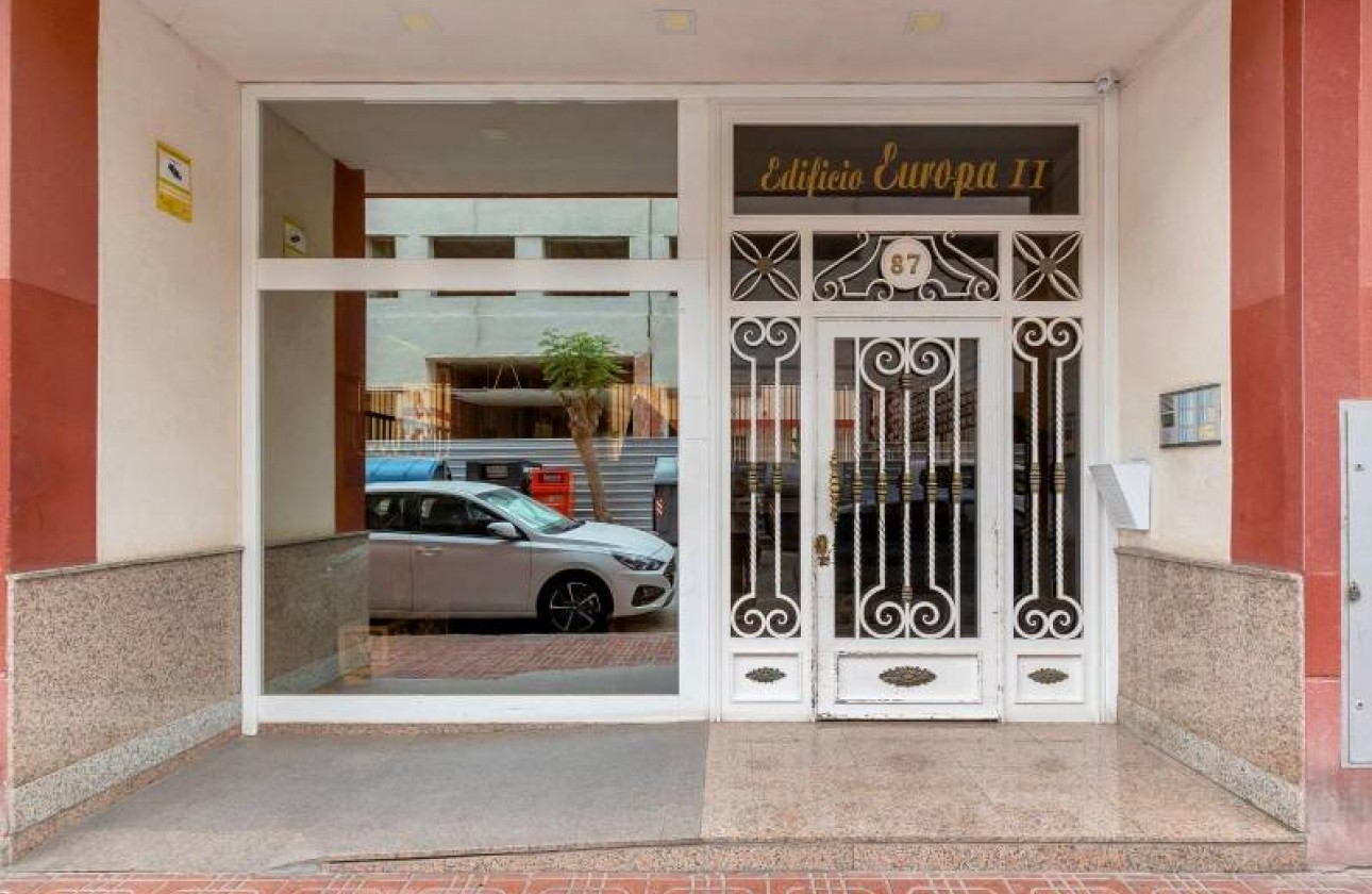 Revente - Appartement - Torrevieja - Centro