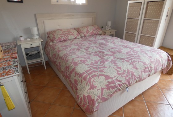 Resale - Villa - Algorfa