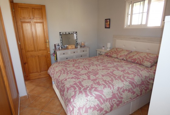 Resale - Villa - Algorfa