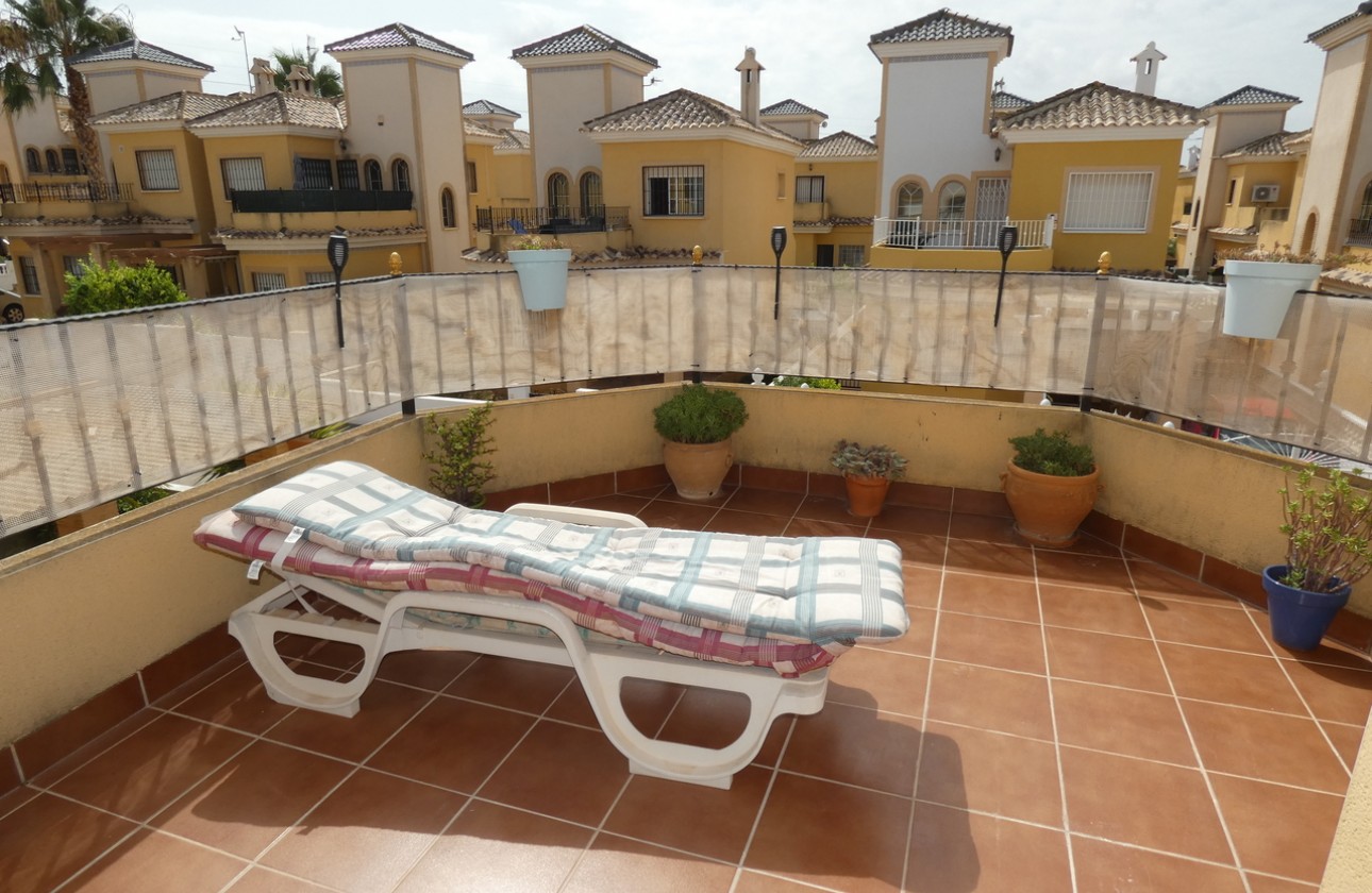 Resale - Villa - Algorfa