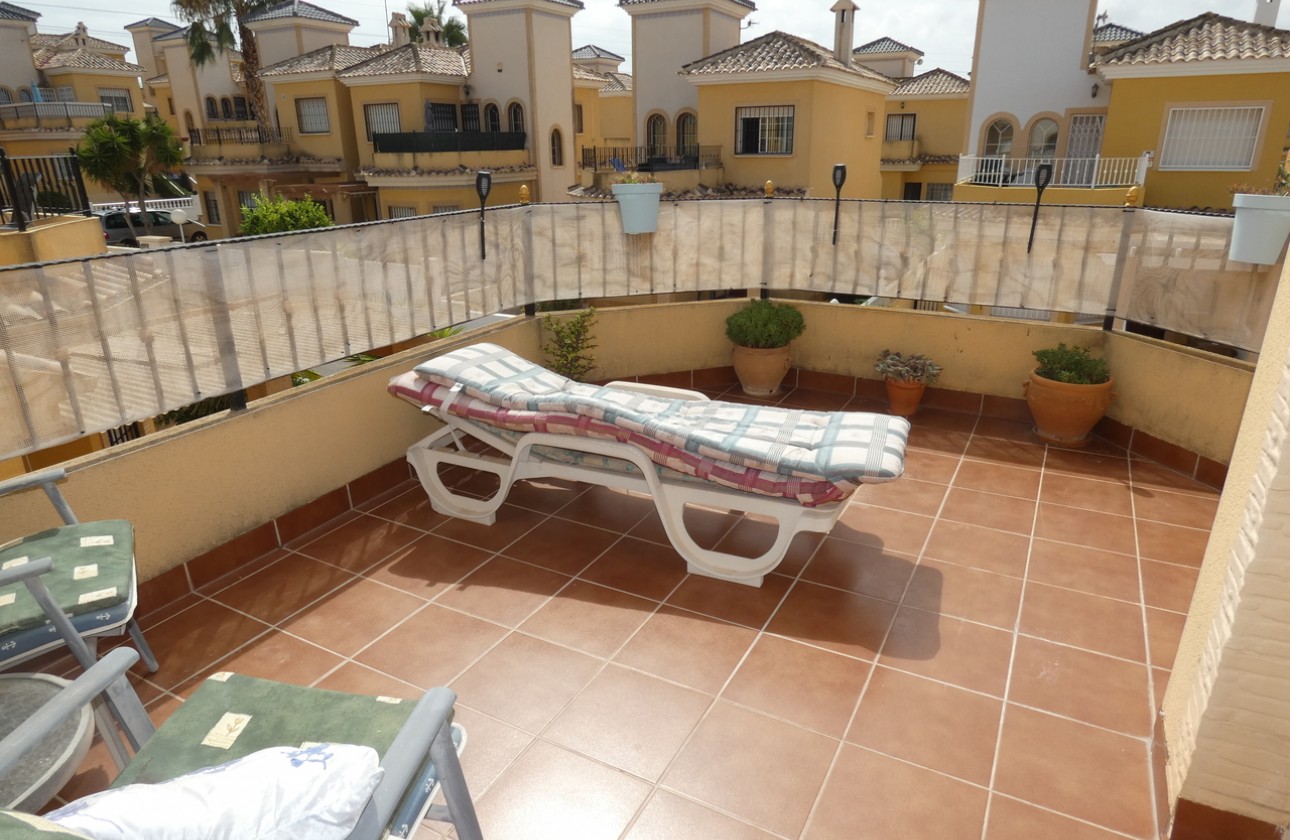 Resale - Villa - Algorfa