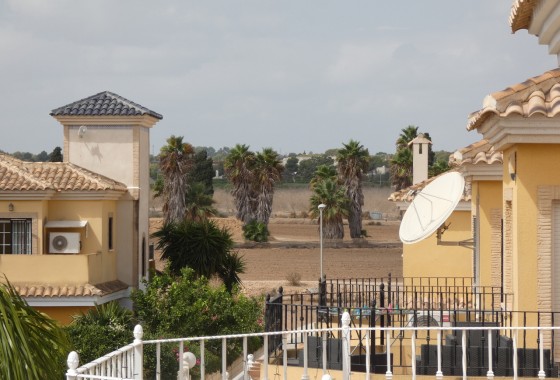 Resale - Villa - Algorfa