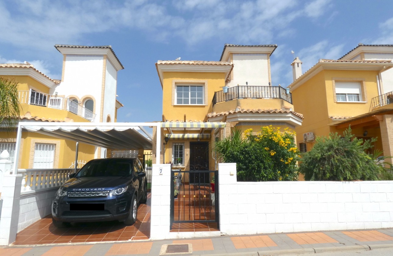 Resale - Villa - Algorfa