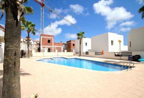 Revente - Villa - Villamartin