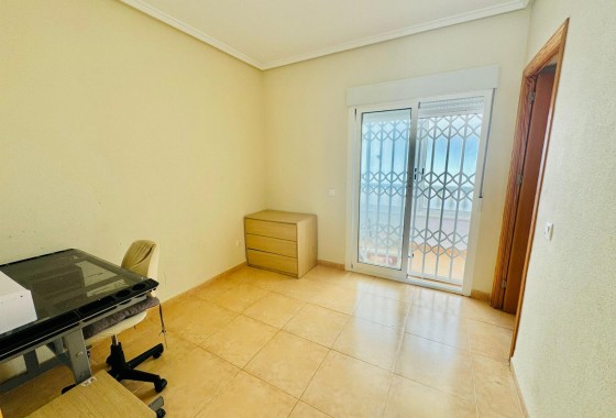 Resale - Bungalow - Torrevieja - Aguas Nuevas