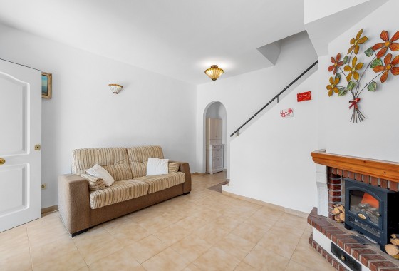 Resale - Villa - Torrevieja - Lago jardin