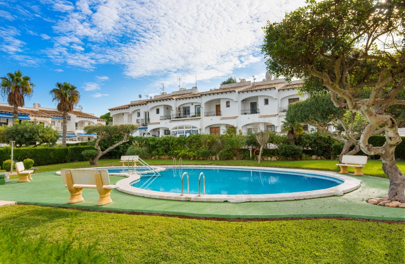 Resale - Villa - Torrevieja - Lago jardin