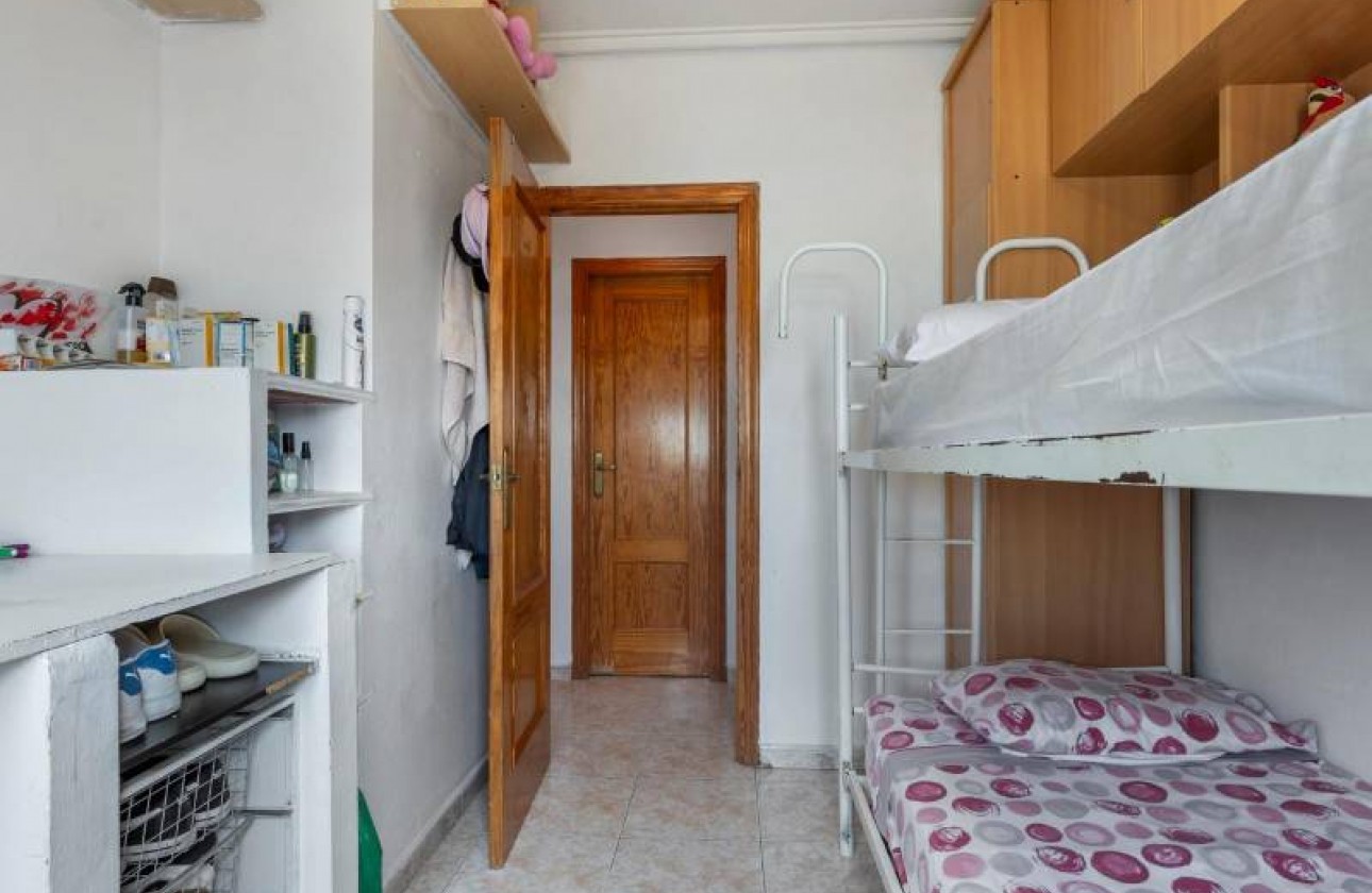 Resale - Apartment / flat - Torrevieja - Nueva Torrevieja