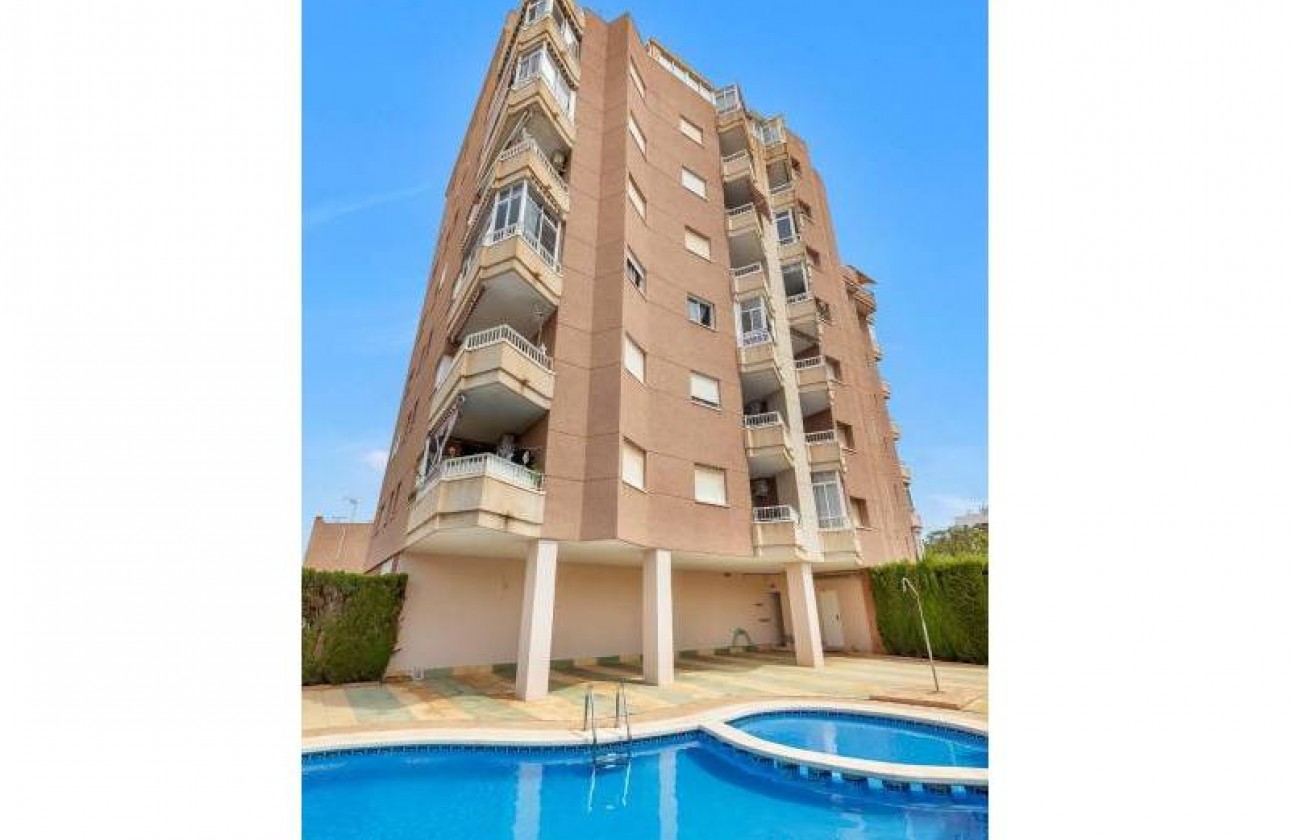 Revente - Appartement - Torrevieja - Nueva Torrevieja