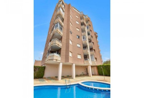 Resale - Apartment / flat - Torrevieja - Nueva Torrevieja