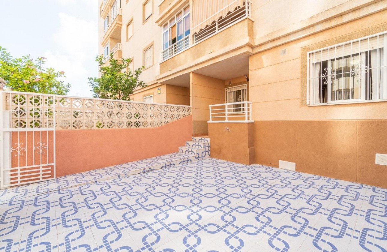 Resale - Apartment / flat - Torrevieja - Nueva Torrevieja