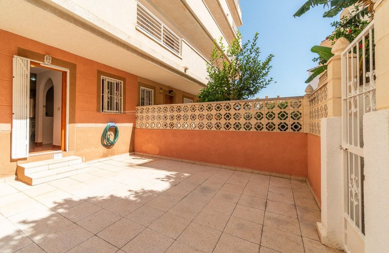 Revente - Appartement - Torrevieja - Nueva Torrevieja