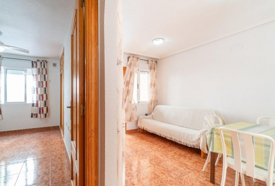 Resale - Apartment / flat - Torrevieja - Nueva Torrevieja