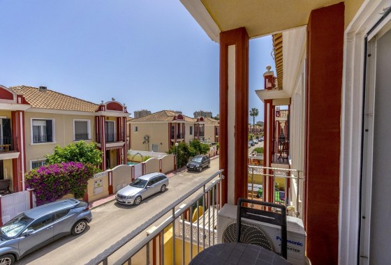 Resale - Villa - Orihuela Costa - Campoamor