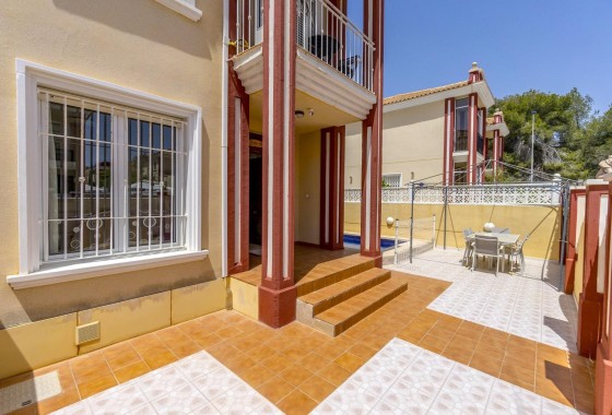 Resale - Villa - Orihuela Costa - Campoamor