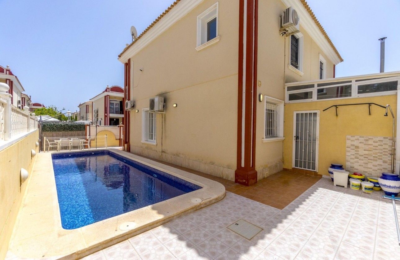 Reventa - Chalet - Orihuela Costa - Campoamor