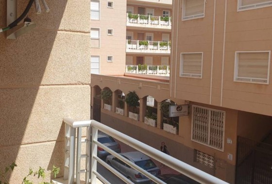 Resale - Apartment / flat - Guardamar del Segura - Los secanos