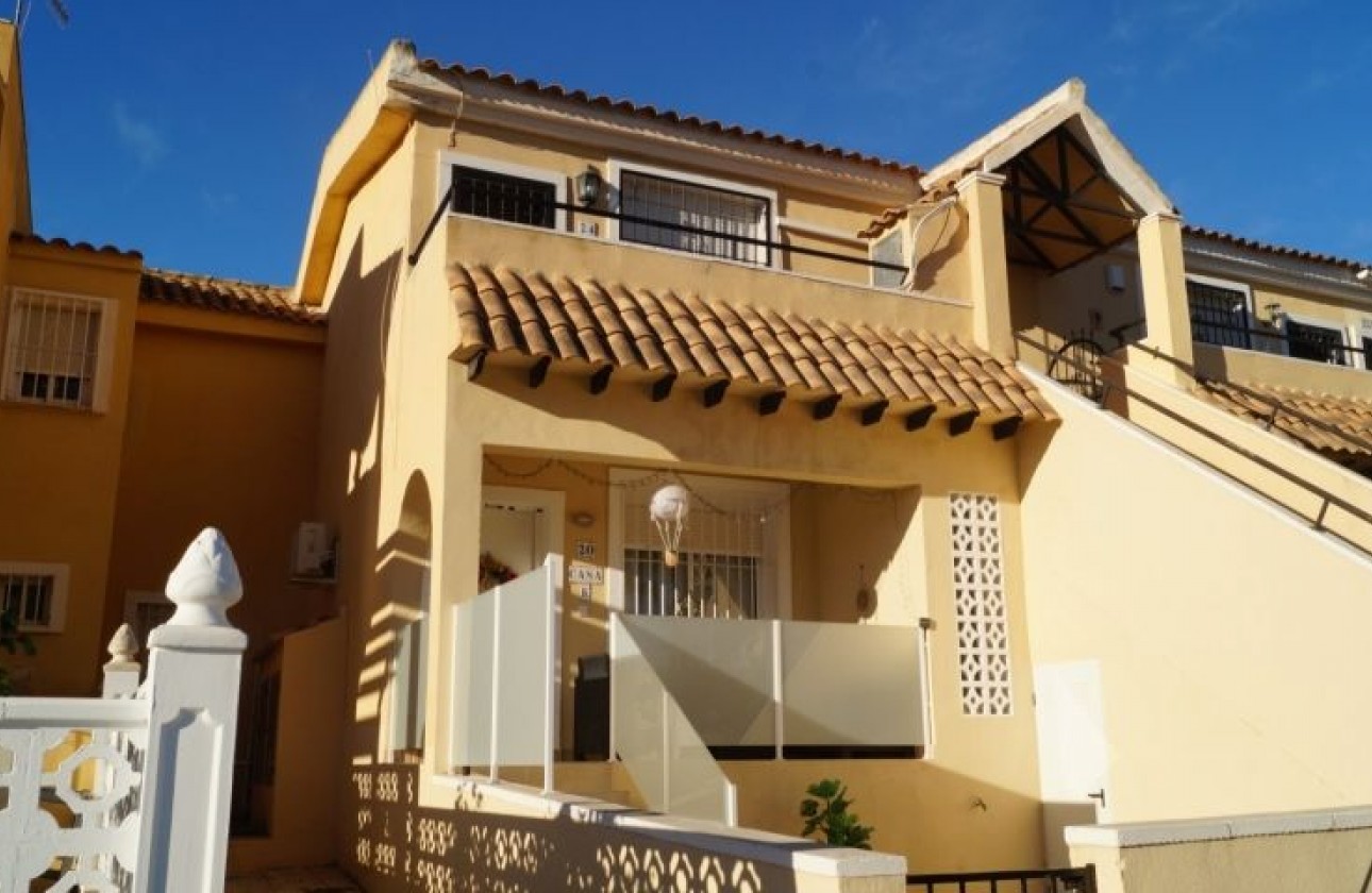 Resale - Apartment / flat - Orihuela Costa