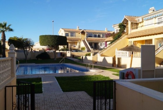 Resale - Apartment / flat - Orihuela Costa