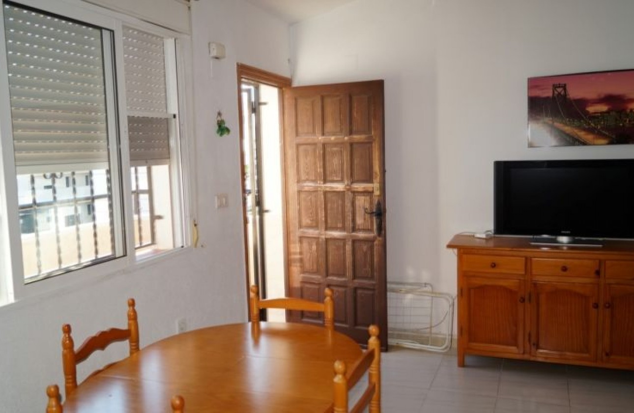 Resale - Apartment / flat - Orihuela Costa