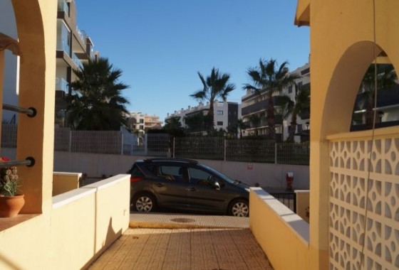 Resale - Apartment / flat - Orihuela Costa