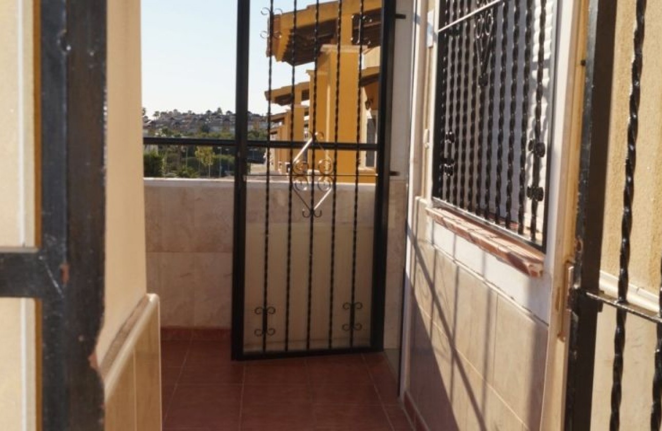 Resale - Apartment / flat - Orihuela Costa