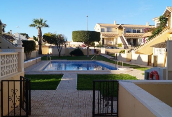 Resale - Apartment / flat - Orihuela Costa