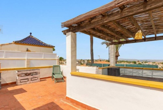 Resale - Villa - Torrevieja - Los altos