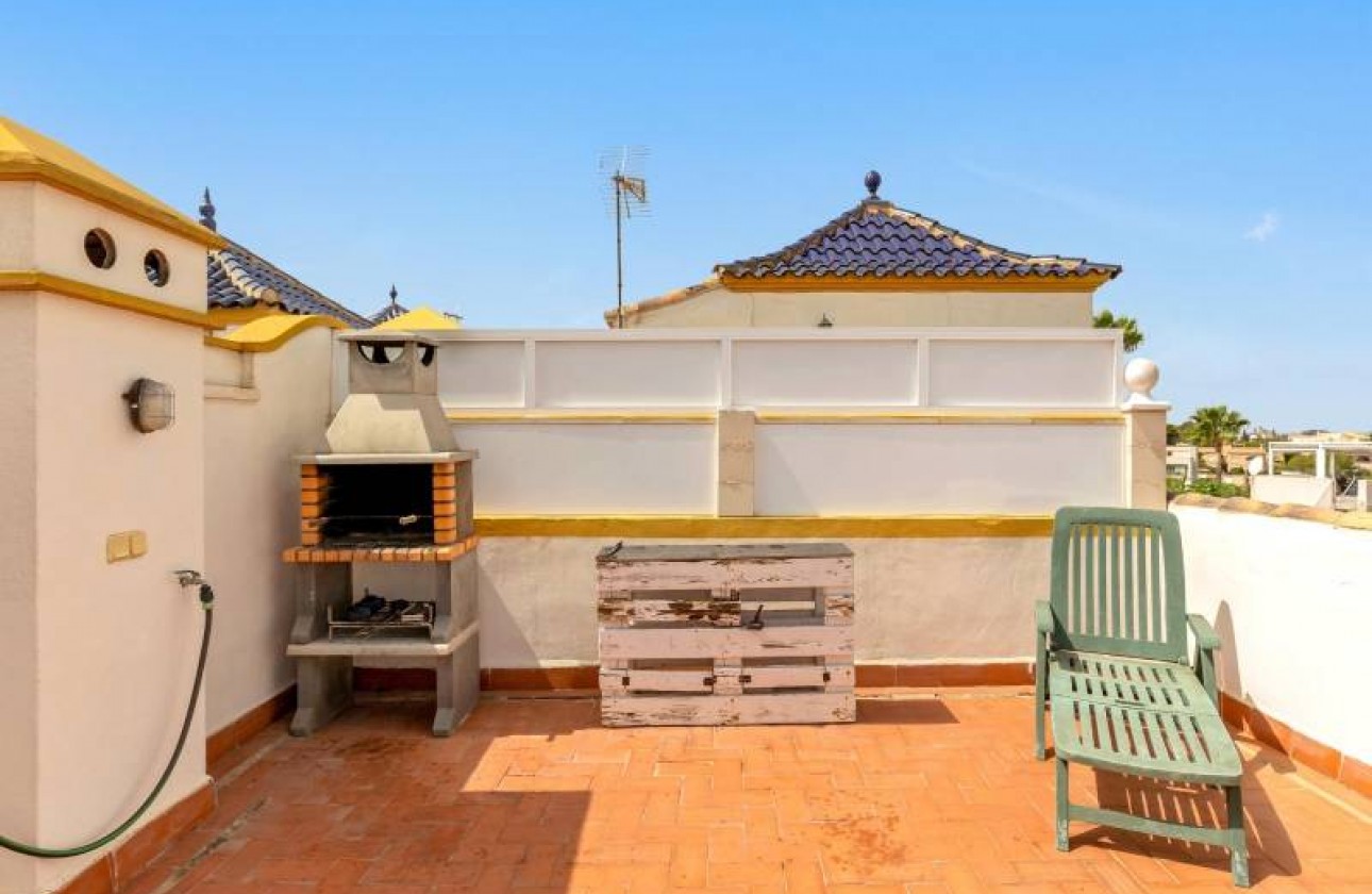 Resale - Villa - Torrevieja - Los altos