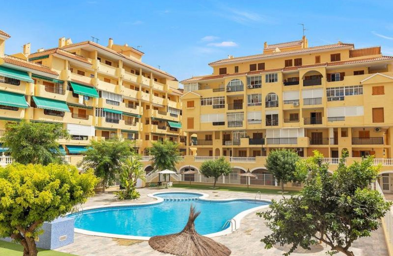 Revente - Appartement - Torrevieja - LA MATA