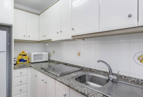 Reventa - Apartamento / piso - Torrevieja - Estacion de autobuses