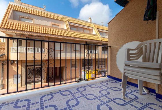 Resale - Apartment / flat - Torrevieja - Playa de los Naufragos