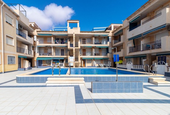 Resale - Apartment / flat - Torrevieja - Playa de los Naufragos