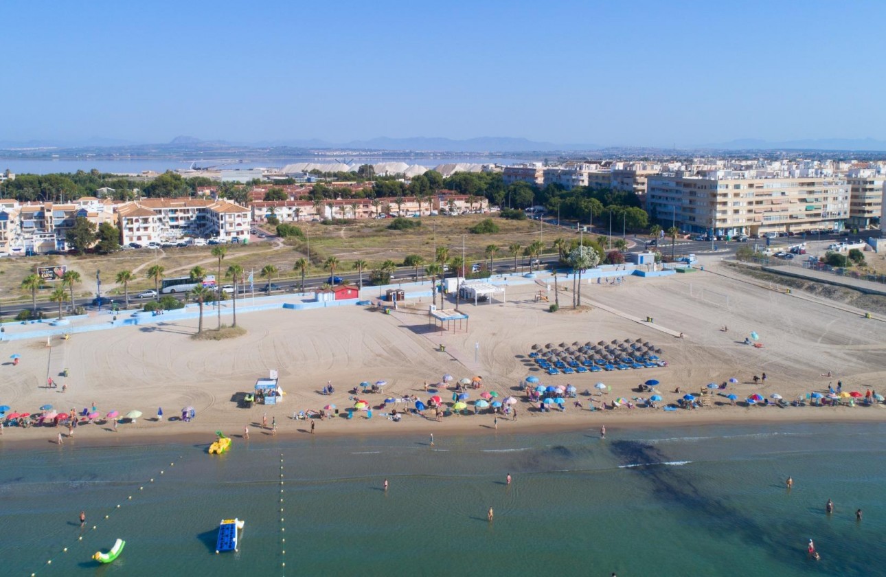 Resale - Apartment / flat - Torrevieja - Playa de los Naufragos