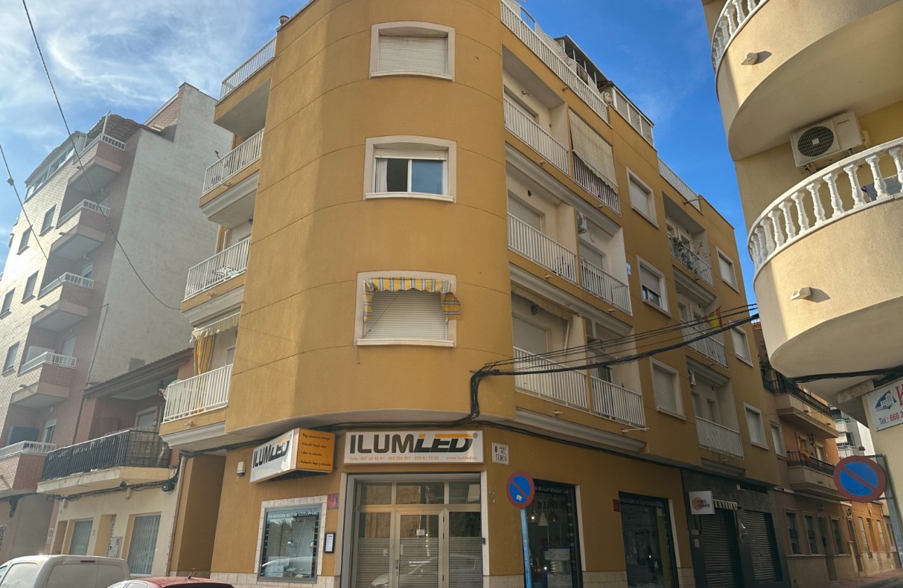 Resale - Apartment / flat - Torrevieja - Acequion