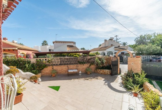 Revente - Villa - Orihuela Costa - Punta Prima