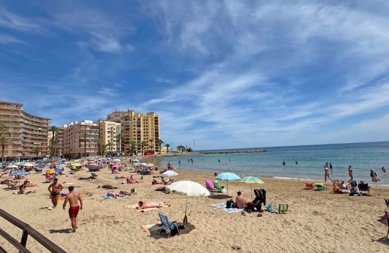 Resale - Apartment / flat - Torrevieja - Playa del Cura