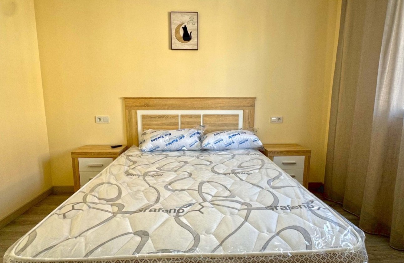 Resale - Apartment / flat - Torrevieja - Playa del Cura