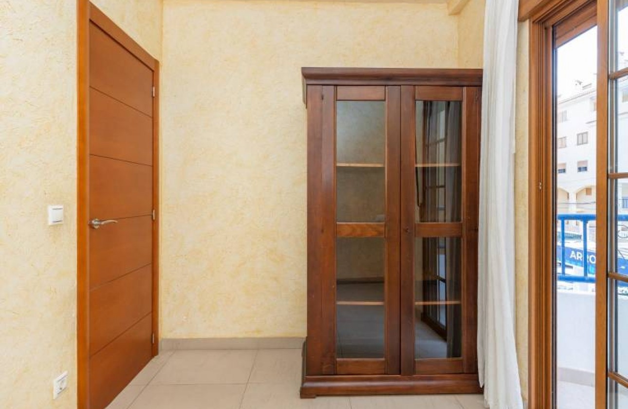 Revente - Appartement - Torrevieja - LA MATA