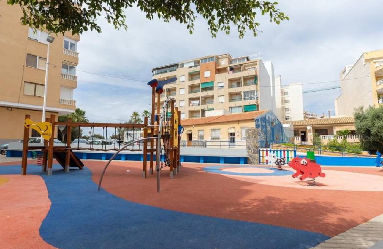 Reventa - Apartamento / piso - Torrevieja - LA MATA