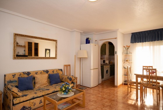 Resale - Apartment / flat - Torrevieja - Centro