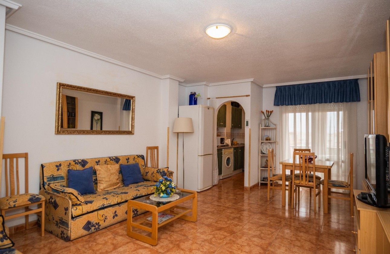 Resale - Apartment / flat - Torrevieja - Centro