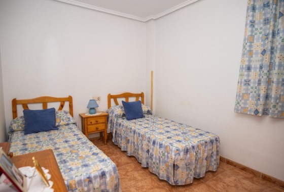 Resale - Apartment / flat - Torrevieja - Centro