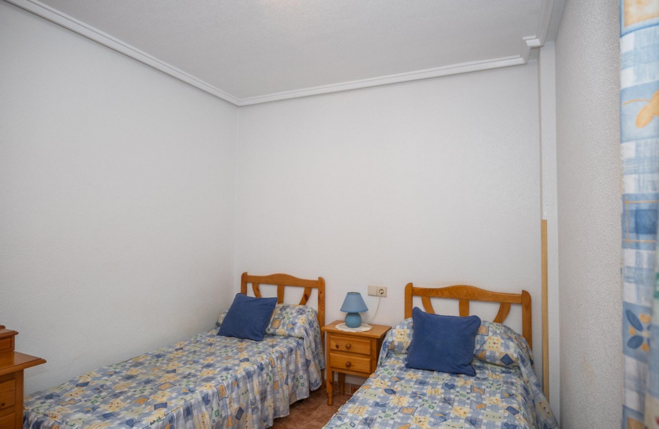 Resale - Apartment / flat - Torrevieja - Centro