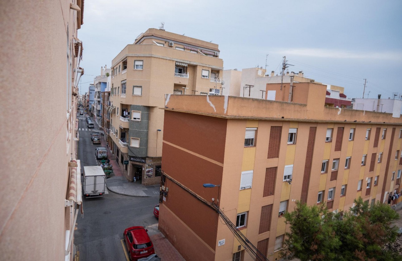 Resale - Apartment / flat - Torrevieja - Centro