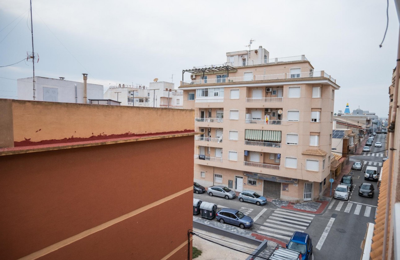 Resale - Apartment / flat - Torrevieja - Centro