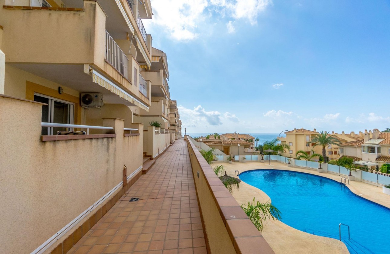 Resale - Apartment / flat - Orihuela Costa - Campoamor