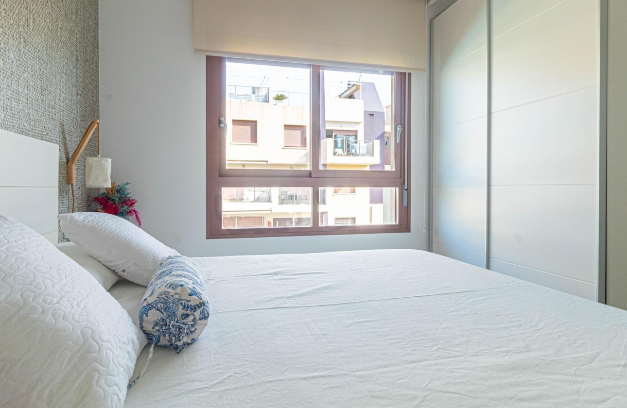 Resale - Apartment / flat - Pilar de la Horadada - Mil Palmeras