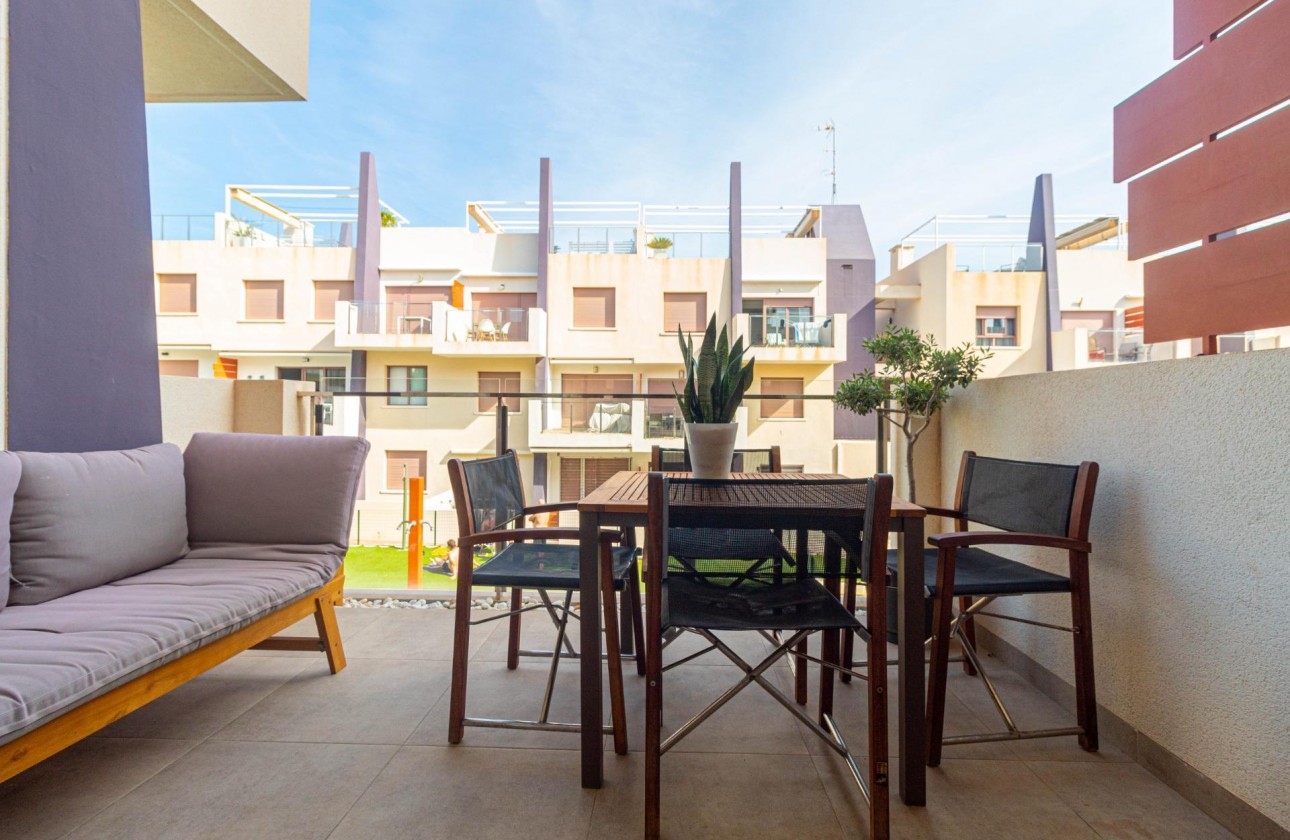 Resale - Apartment / flat - Pilar de la Horadada - Mil Palmeras