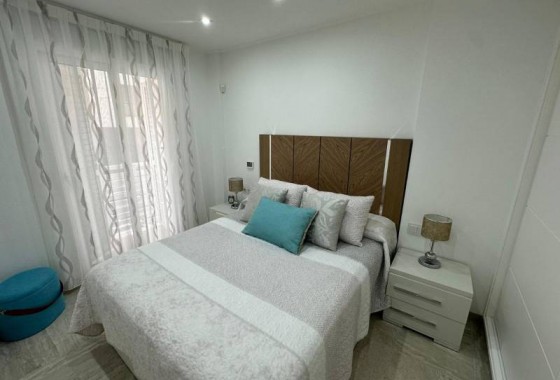 Resale - Duplex House - Torrevieja - LA MATA